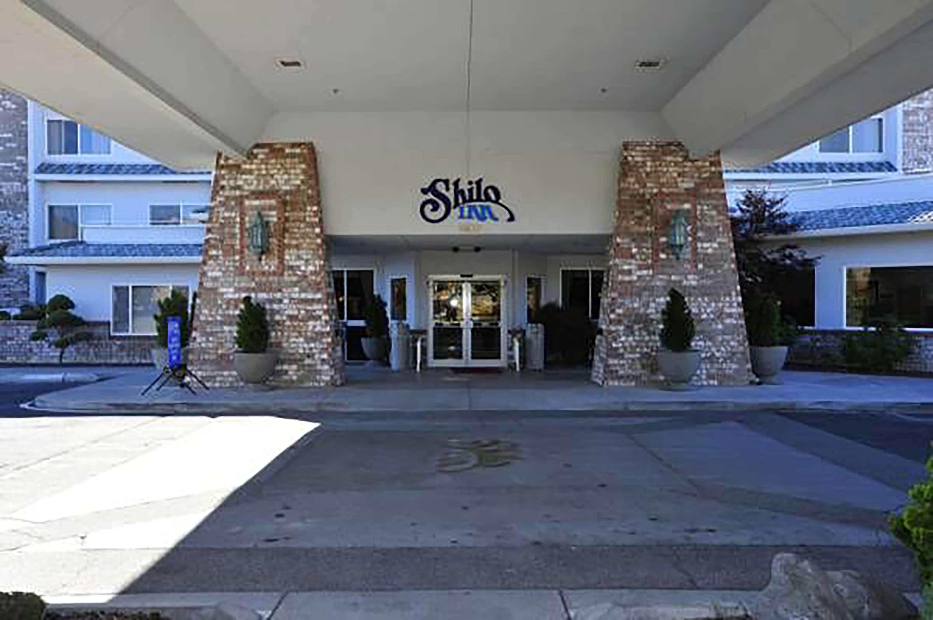 Shilo Inn Suites Klamath Falls Exterior foto